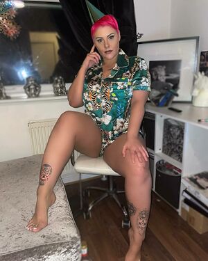 Pluckypeaches Nude Photos photo 197