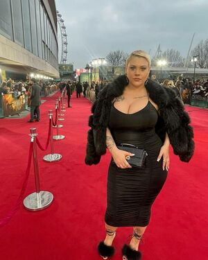 Pluckypeaches Nude Photos photo 300
