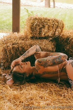 Alysha Nett Nude Photos photo 34