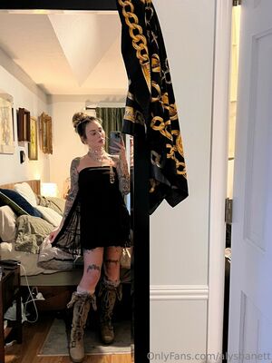Alysha Nett Nude Photos photo 83