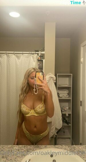 Oakleymiddleton18 Nude Photos photo 3