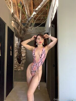 Kbabe Nude Photos photo 14
