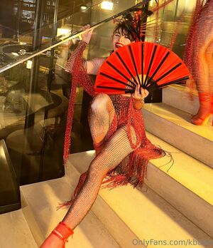 Kbabe Nude Photos photo 54