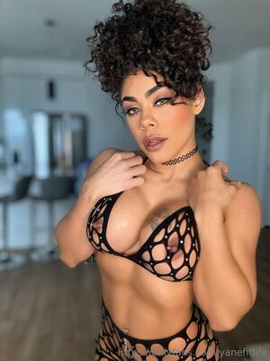 Yanefitlife Nude Photos photo 87