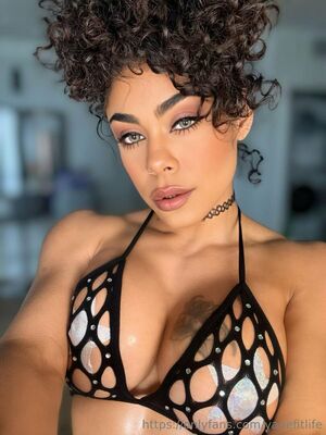 Yanefitlife Nude Photos photo 90