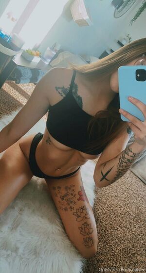 Iceeivee Nude Photos photo 72