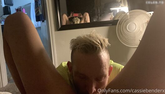 Cassiebenderfit Nude Photos photo 186