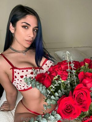 Aemagz Nude Photos photo 18