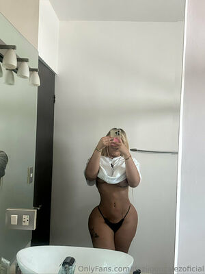 DeziiGonzalezOficial Nude Photos photo 36