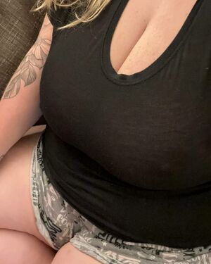 Mrs_Bra_Buster Nude Photos photo 57
