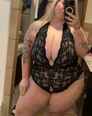 Mrs_Bra_Buster Nude Photos photo 75