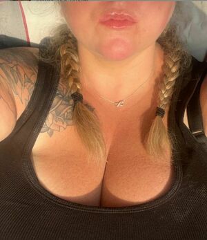 Mrs_Bra_Buster Nude Photos photo 83
