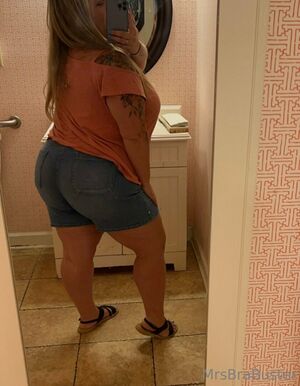 Mrs_Bra_Buster Nude Photos photo 109