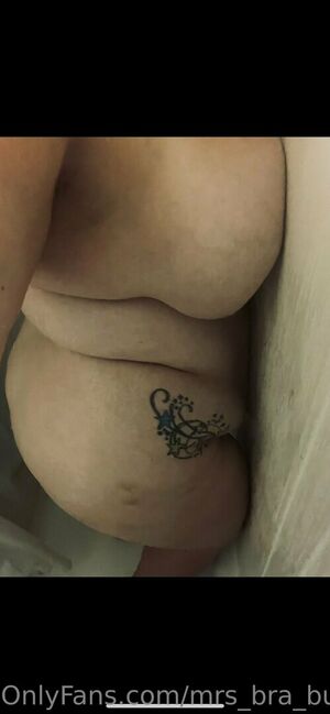 Mrs_Bra_Buster Nude Photos photo 215