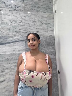 Thegirlinred0 Nude Photos photo 87