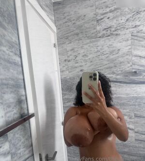 Thegirlinred0 Nude Photos photo 197