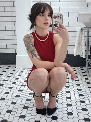 Frankie Bunny Nude Photos photo 8