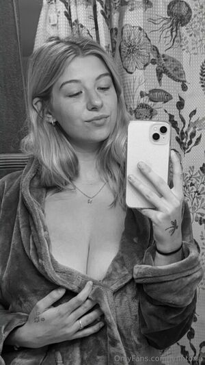Lynntoria Nude Photos photo 140