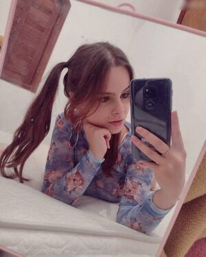 Bunnie Nude Photos photo 81