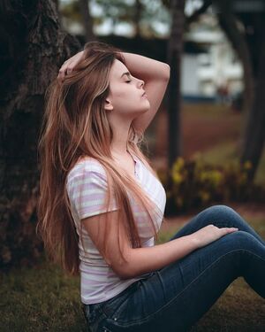 Bunnie Nude Photos photo 82