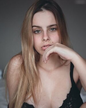 Bunnie Nude Photos photo 93