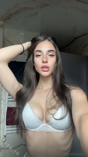 Naya Dickson Nude Photos photo 4