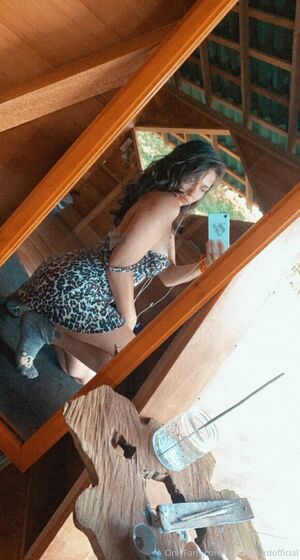 Erin Ashford Nude Photos photo 7