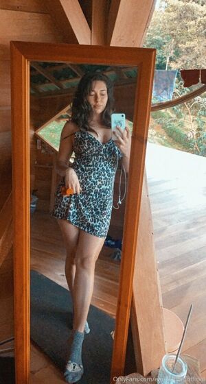 Erin Ashford Nude Photos photo 11