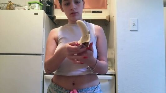 Hariel Ferrari Nude Photos photo 20