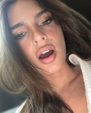 Emily Ratajkowski Nude Photos photo 173