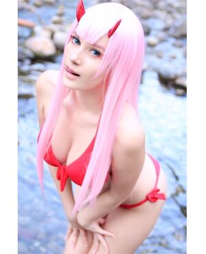 Meryl Sama Nude Photos photo 132