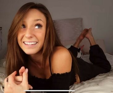 Taylor Alesia Nude Photos photo 53