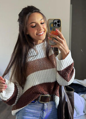Taylor Alesia Nude Photos photo 62