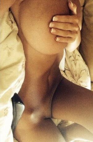 Taylor Alesia Nude Photos photo 66