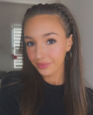 Taylor Alesia Nude Photos photo 82