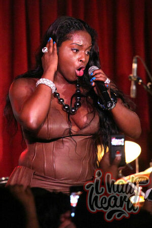 Foxy Brown Nude Photos photo 11