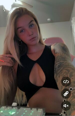 Alexxis Pittman Nude Photos photo 95