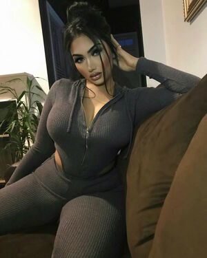 Ben Floraa Nude Photos photo 6