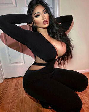 Ben Floraa Nude Photos photo 11
