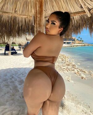 Ben Floraa Nude Photos photo 43