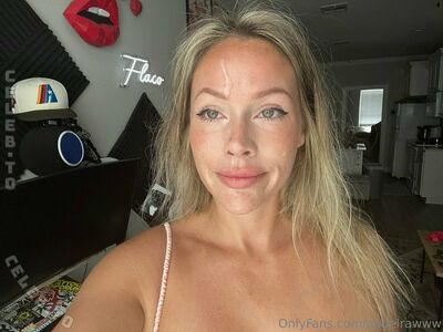 Angelrawww Nude Photos photo 17