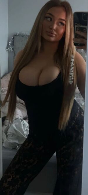 BustyEma_Official Nude Photos photo 15