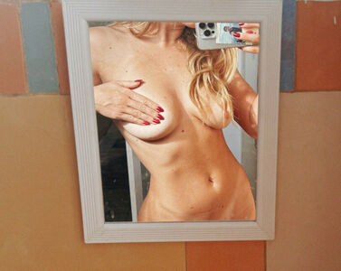 Molly Pills Nude Photos photo 195