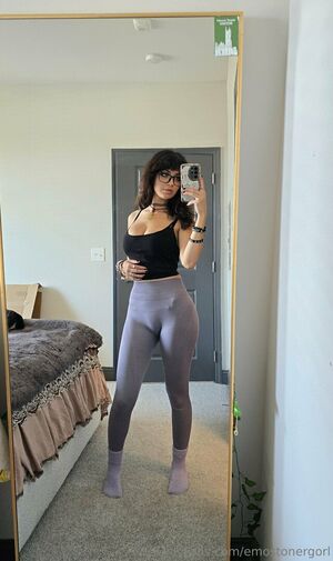 Emostonergorl Nude Photos photo 67