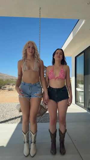 Naomi_Bbyyy Nude Photos photo 18