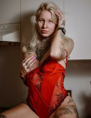 Melina Roy Nude Photos photo 12