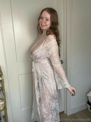 Cherrylovebombb Nude Photos photo 10