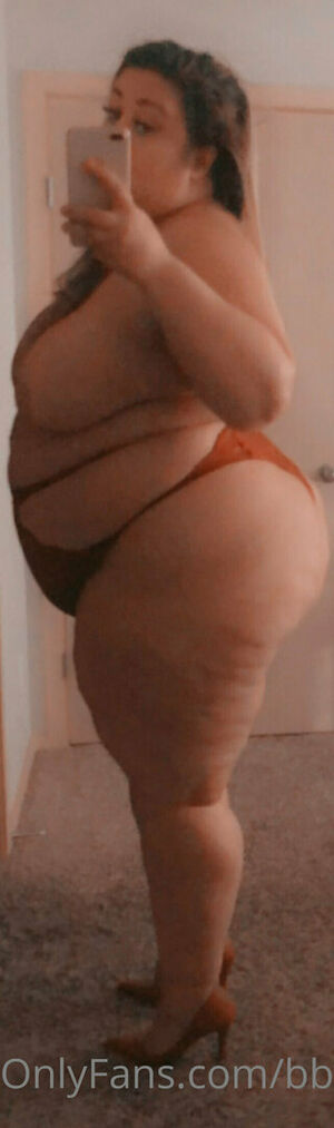 Bbwkbella Nude Photos photo 7