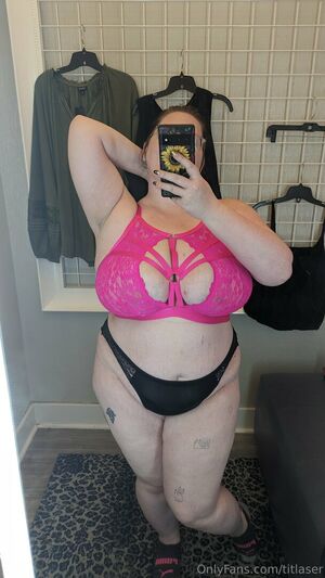 Titlaser Nude Photos photo 118