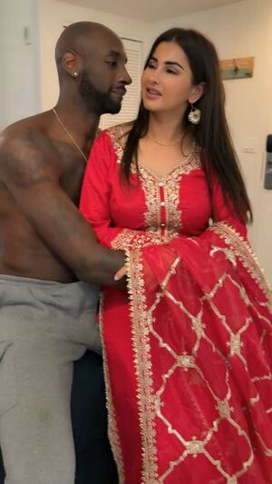 Meetii Kalher Nude Photos photo 5